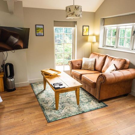 1 Bed Studio In Two Dales Near Matlock & Bakewell Exterior photo